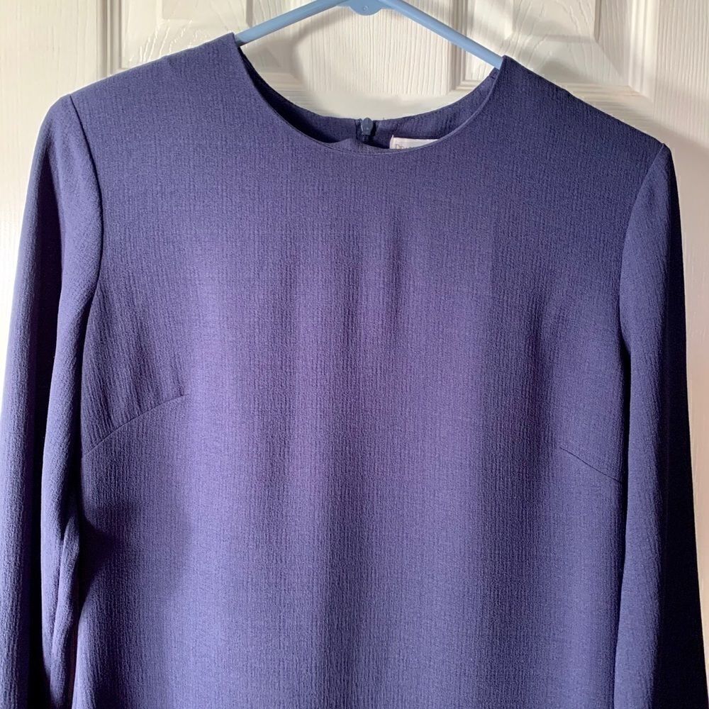 Chic Classic Navy Blue Crepe Dress Size 6P - Picture 2 of 6